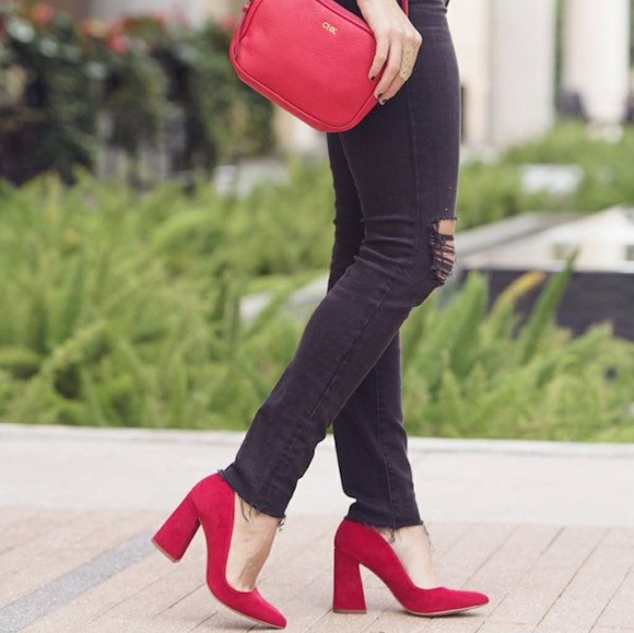 Glam Glitter Vince Camuto Block Heels - Picture 8 of 8